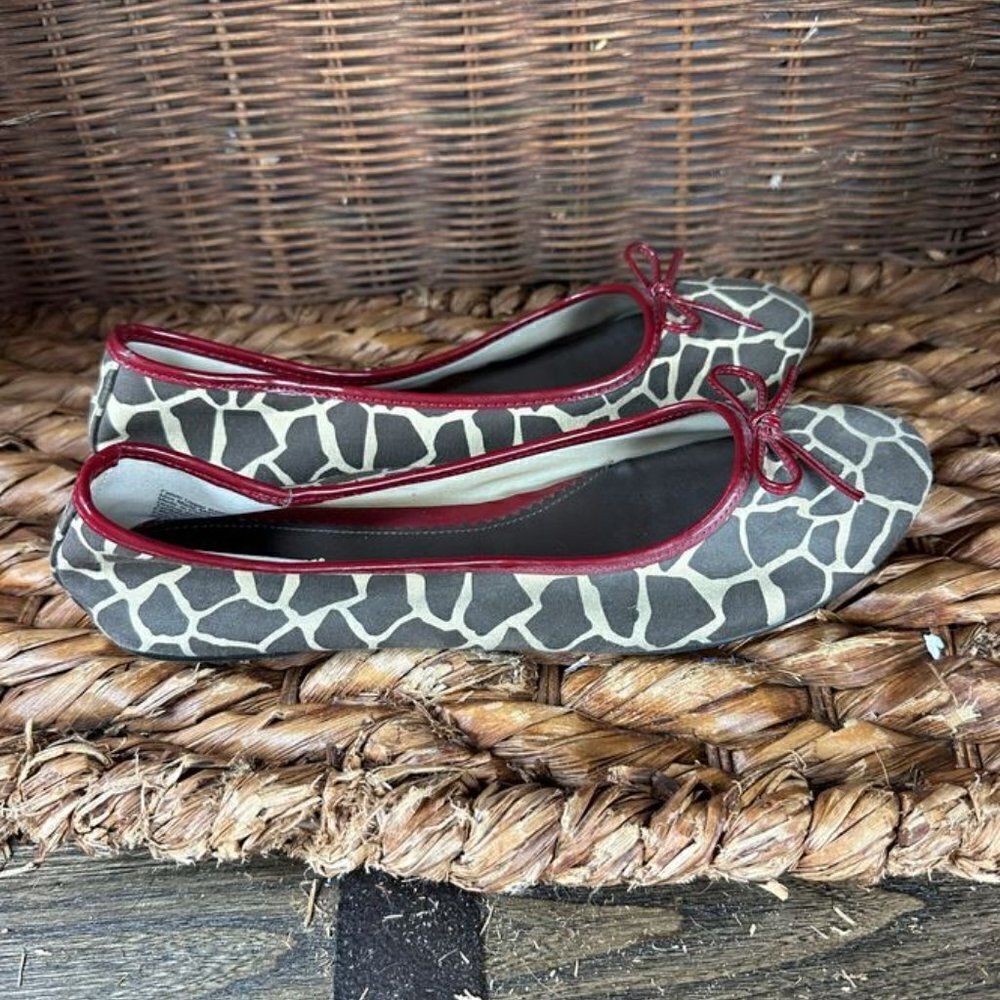 Dexter Sz 8 Women's Animal Print Slip On Flat Shoes